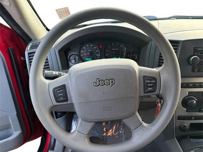 2006 Jeep Grand Cherokee Laredo