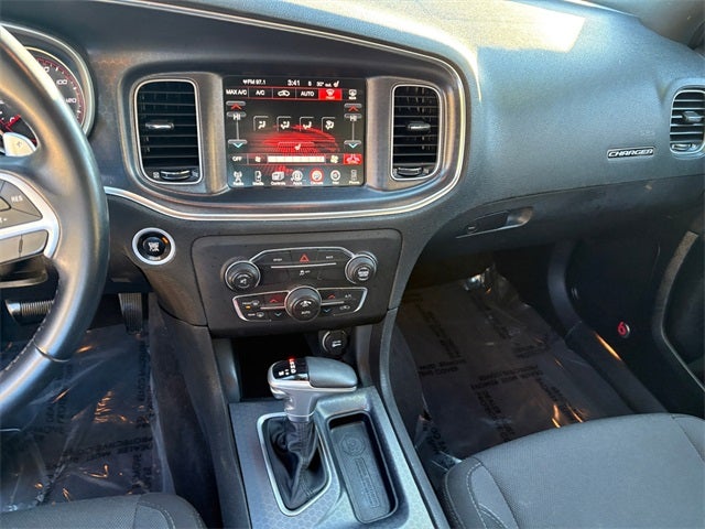 2015 Dodge Charger SXT