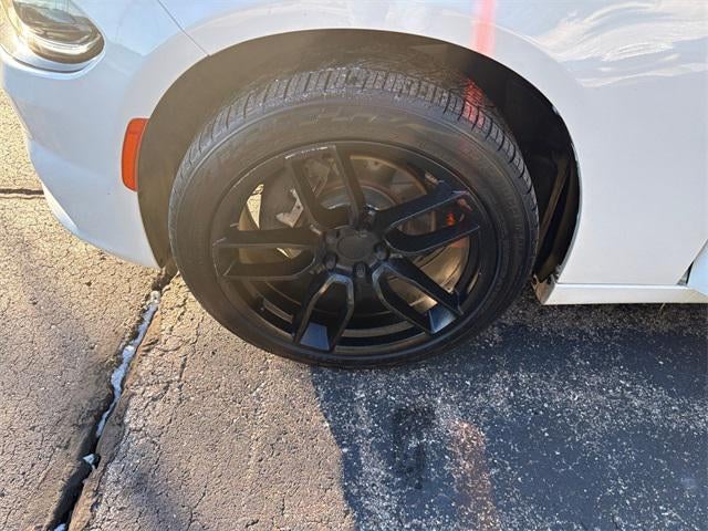 2015 Dodge Charger SXT