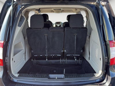2013 Chrysler Town & Country Touring