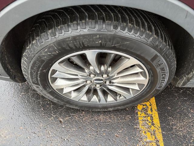 2020 Lincoln Nautilus Standard