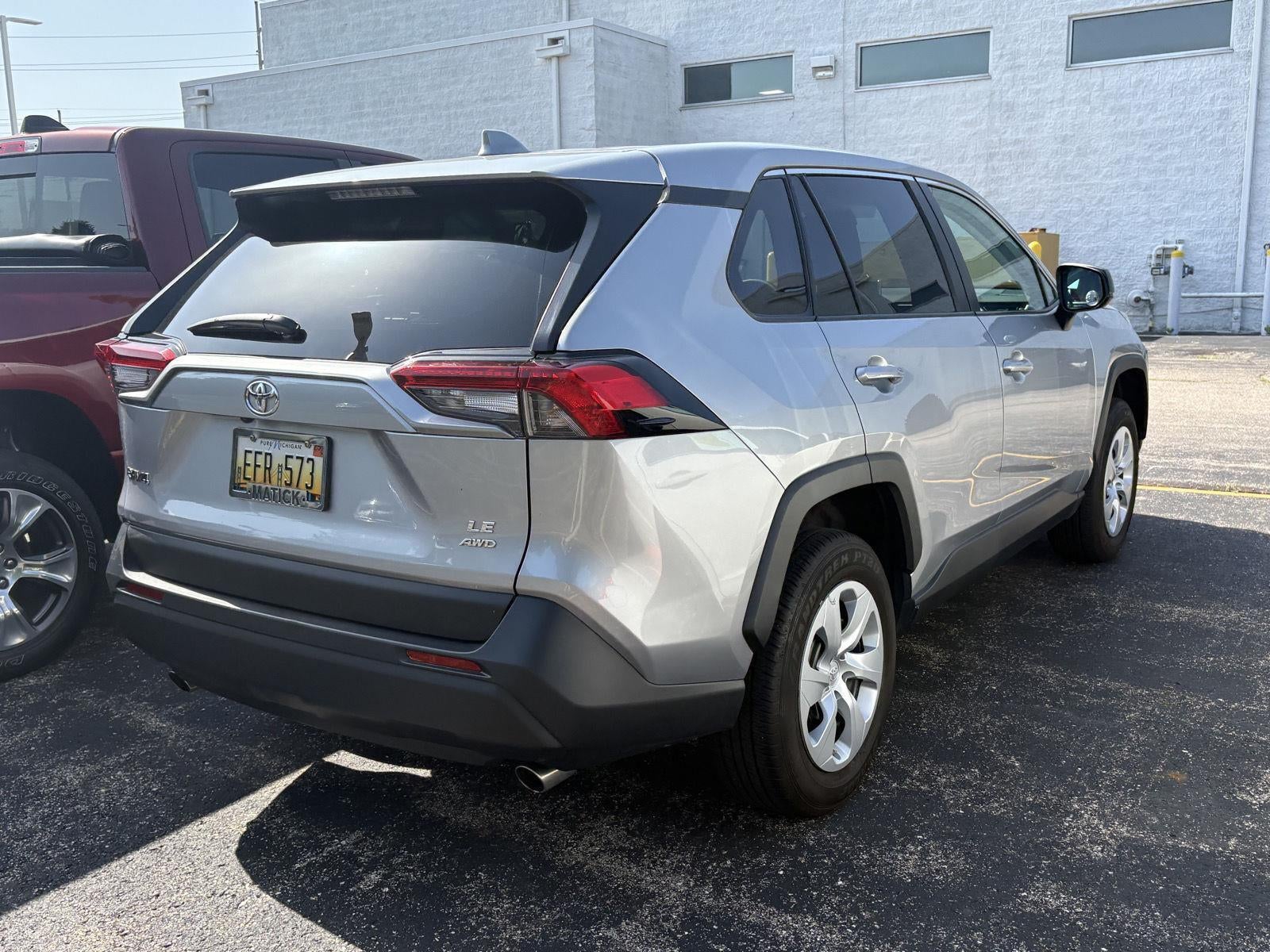 2025 Toyota RAV4 LE