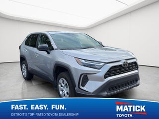 2024 Toyota RAV4 LE