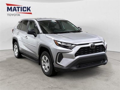 2023 Toyota RAV4 LE