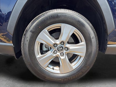 2025 Toyota RAV4 XLE AWD