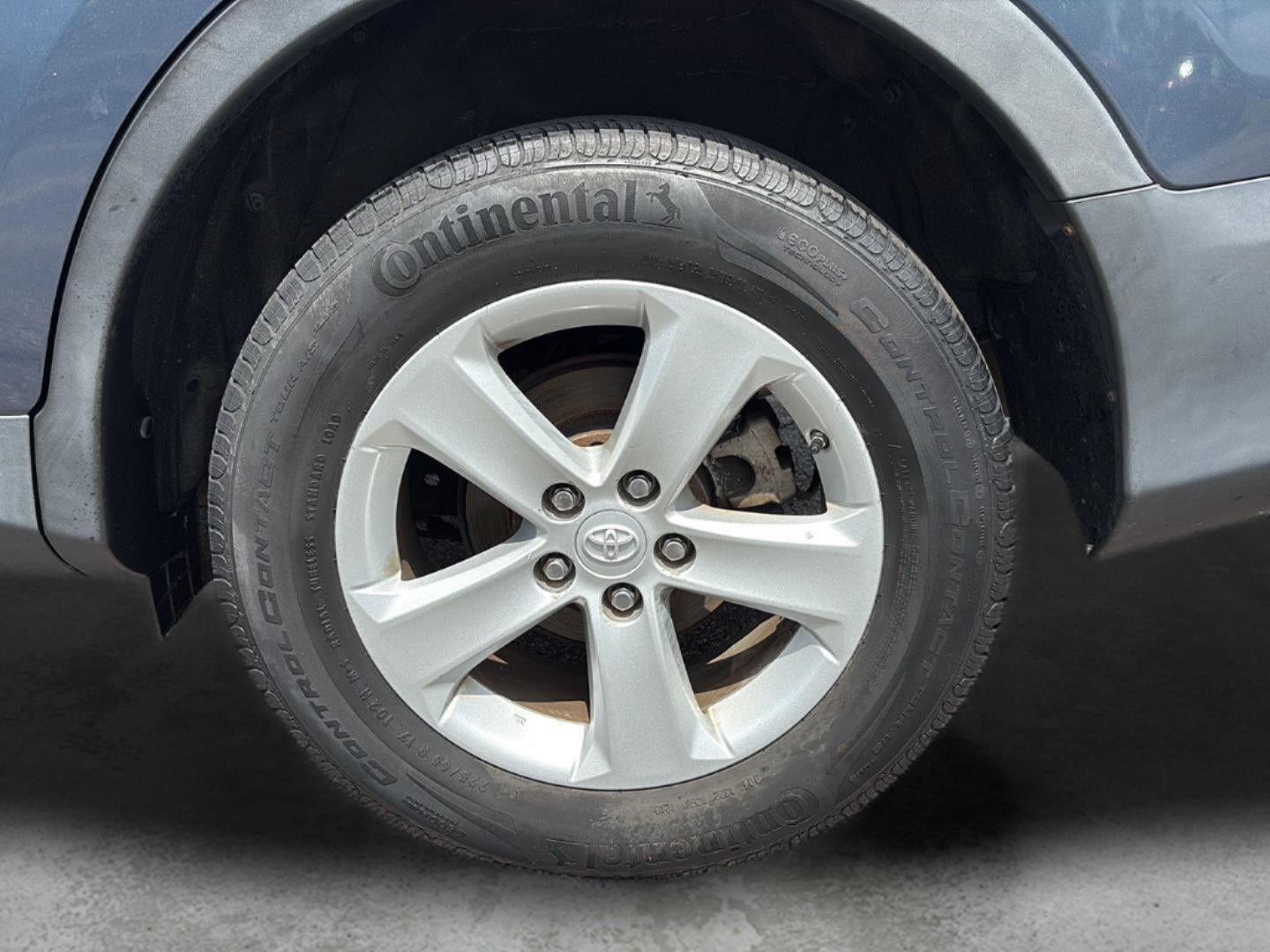 2013 Toyota RAV4 XLE