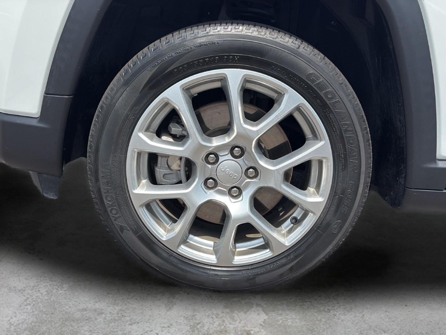 2023 Jeep Compass Latitude Lux
