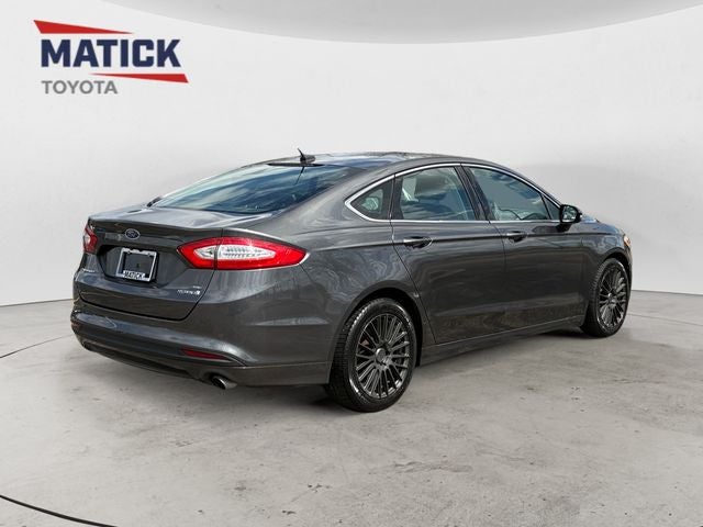 2016 Ford Fusion Hybrid SE