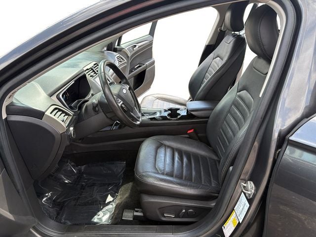 2016 Ford Fusion Hybrid SE