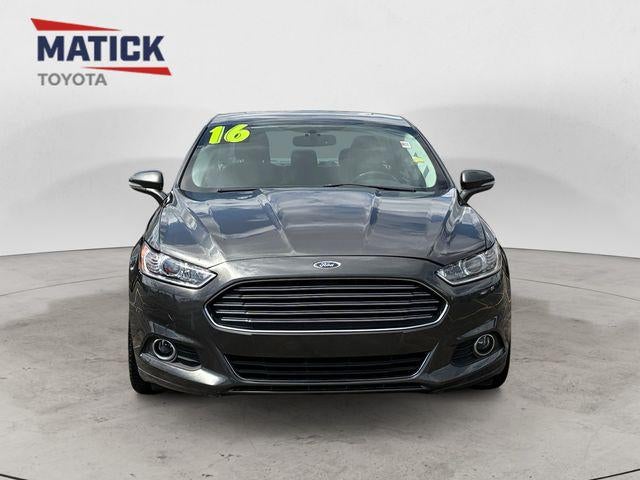 2016 Ford Fusion Hybrid SE