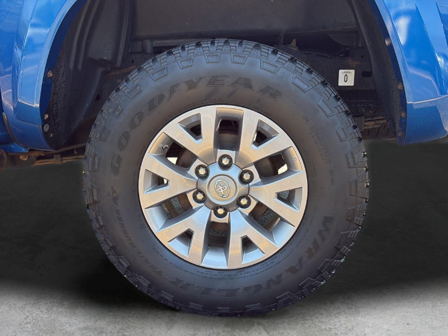 2018 Toyota Tacoma SR5 V6