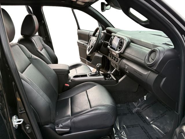 2023 Toyota Tacoma Limited V6