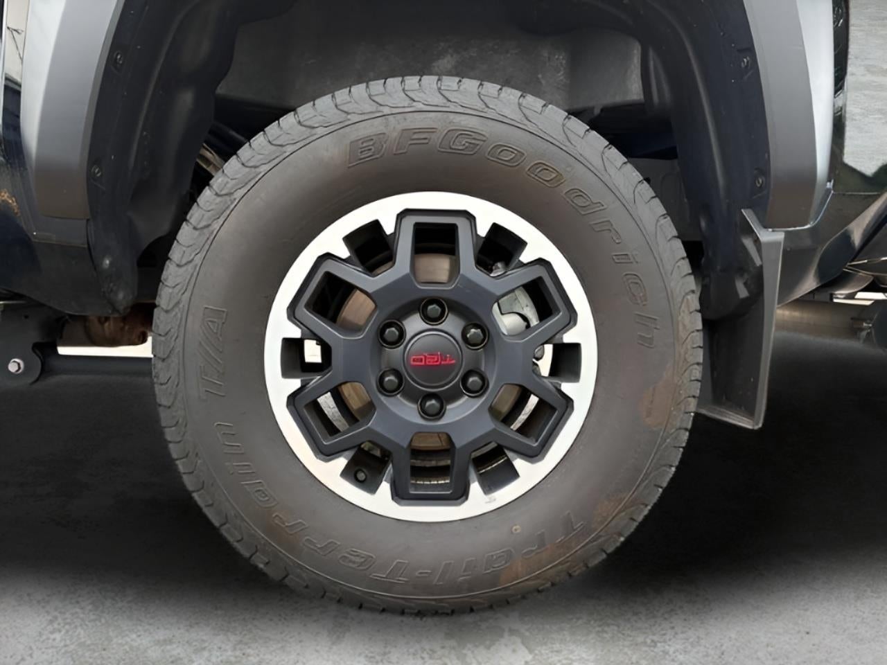 2024 Toyota Tacoma TRD Off-Road