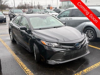 2019 Toyota Camry Hybrid LE
