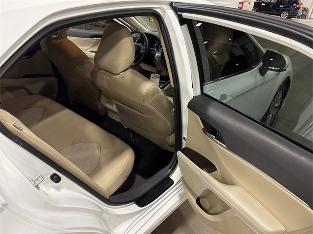 2021 Toyota Camry Hybrid LE