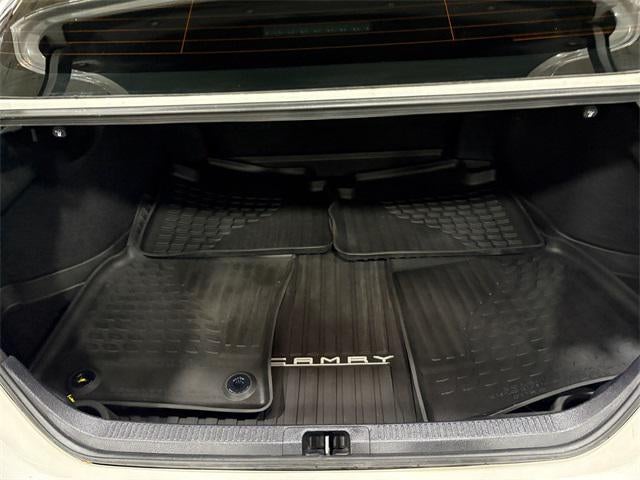 2021 Toyota Camry Hybrid LE