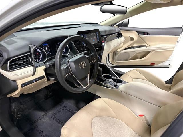 2021 Toyota Camry Hybrid LE