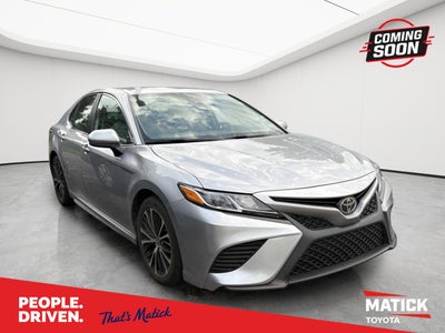 2020 Toyota Camry SE