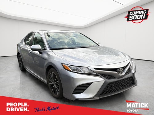 2020 Toyota Camry SE
