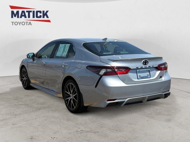 2024 Toyota Camry SE