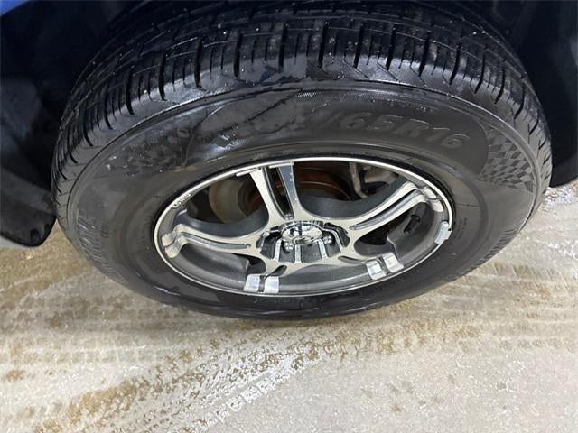 2004 Saturn VUE Base