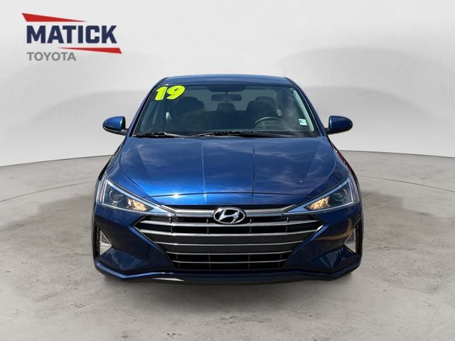 Used 2019 Hyundai Elantra SE with VIN 5NPD74LF8KH465300 for sale in Macomb, MI