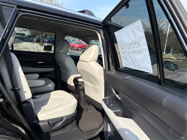 2026 Toyota Grand Highlander Hybrid XLE