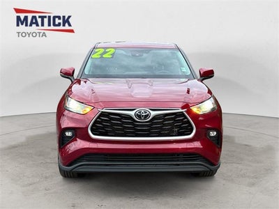 2022 Toyota Highlander LE
