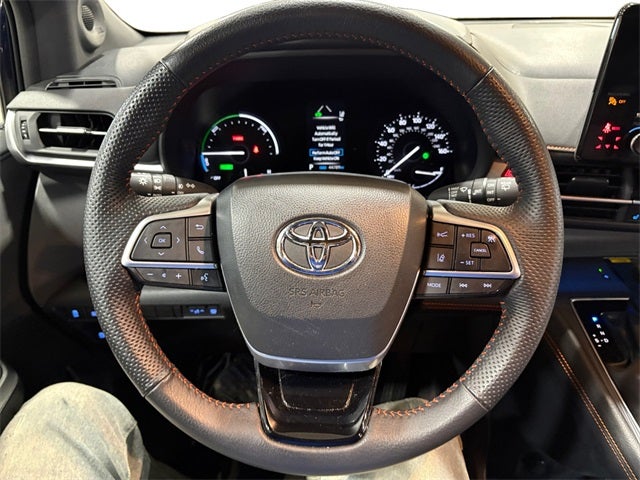 2023 Toyota Sienna XSE 7 Passenger