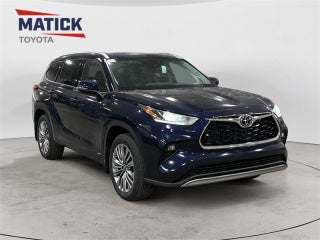 2026 Toyota Highlander Hybrid Platinum