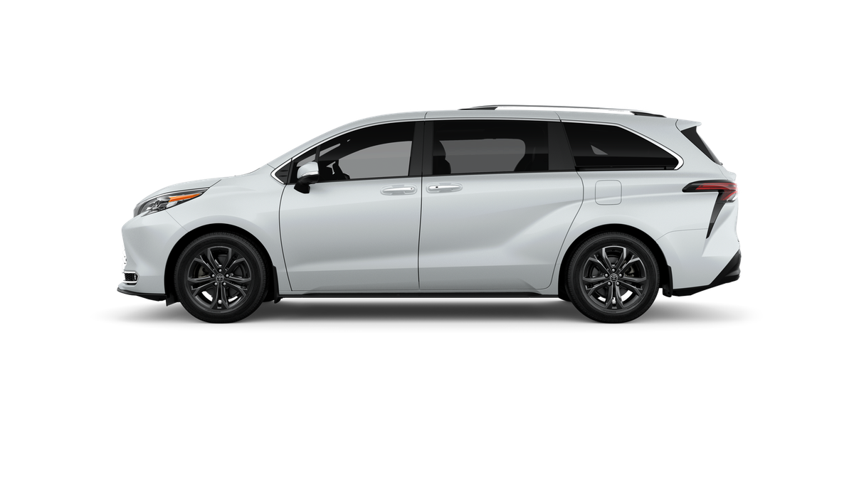 2026 Toyota Sienna Platinum 7 Passenger