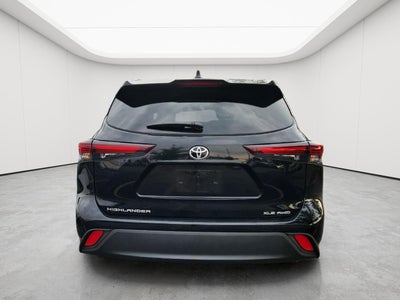 2026 Toyota Highlander XLE