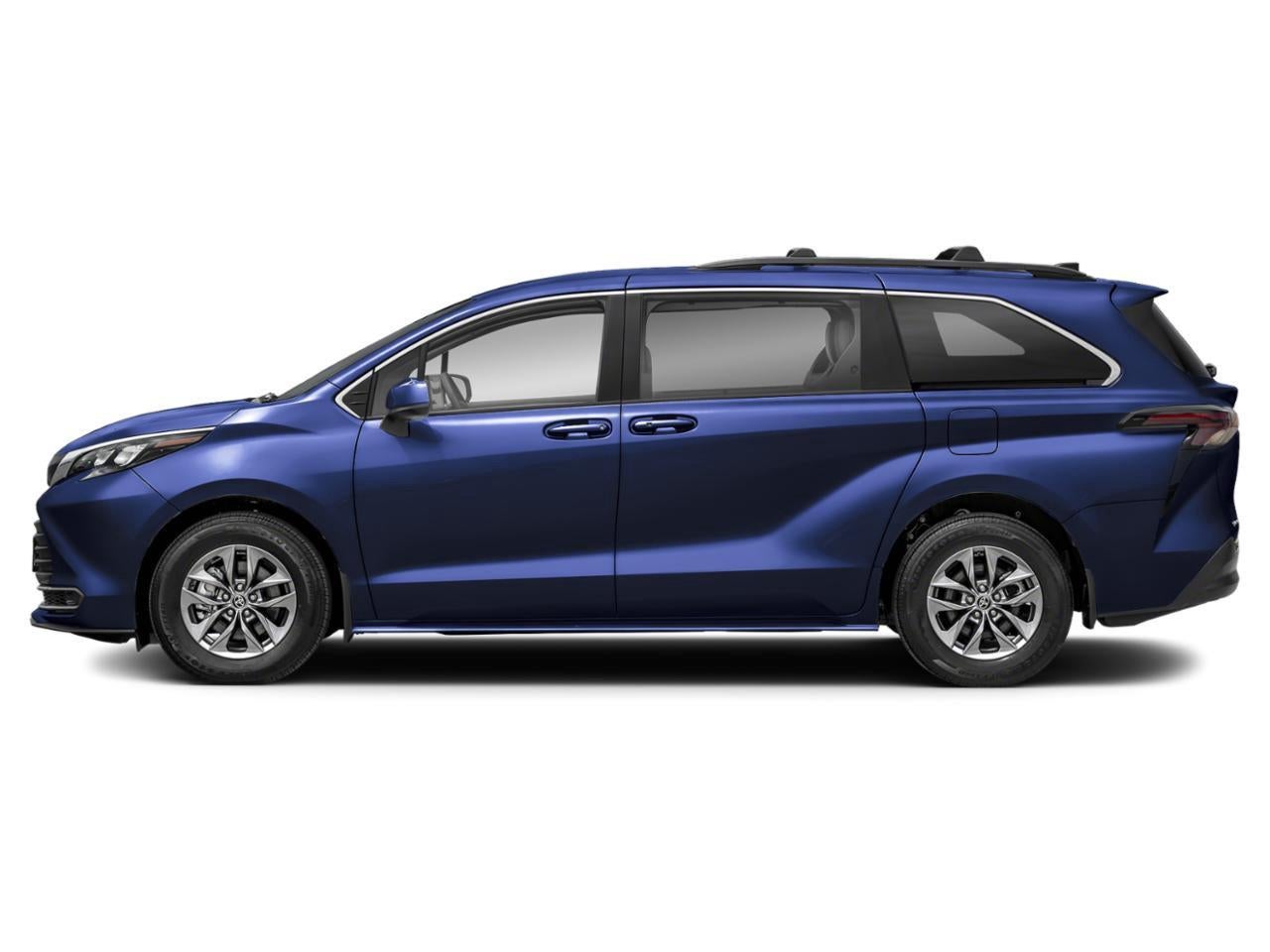 2026 Toyota Sienna LE 8-Passenger