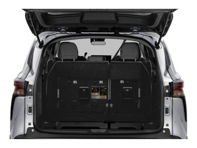 2026 Toyota Sienna LE 8-Passenger