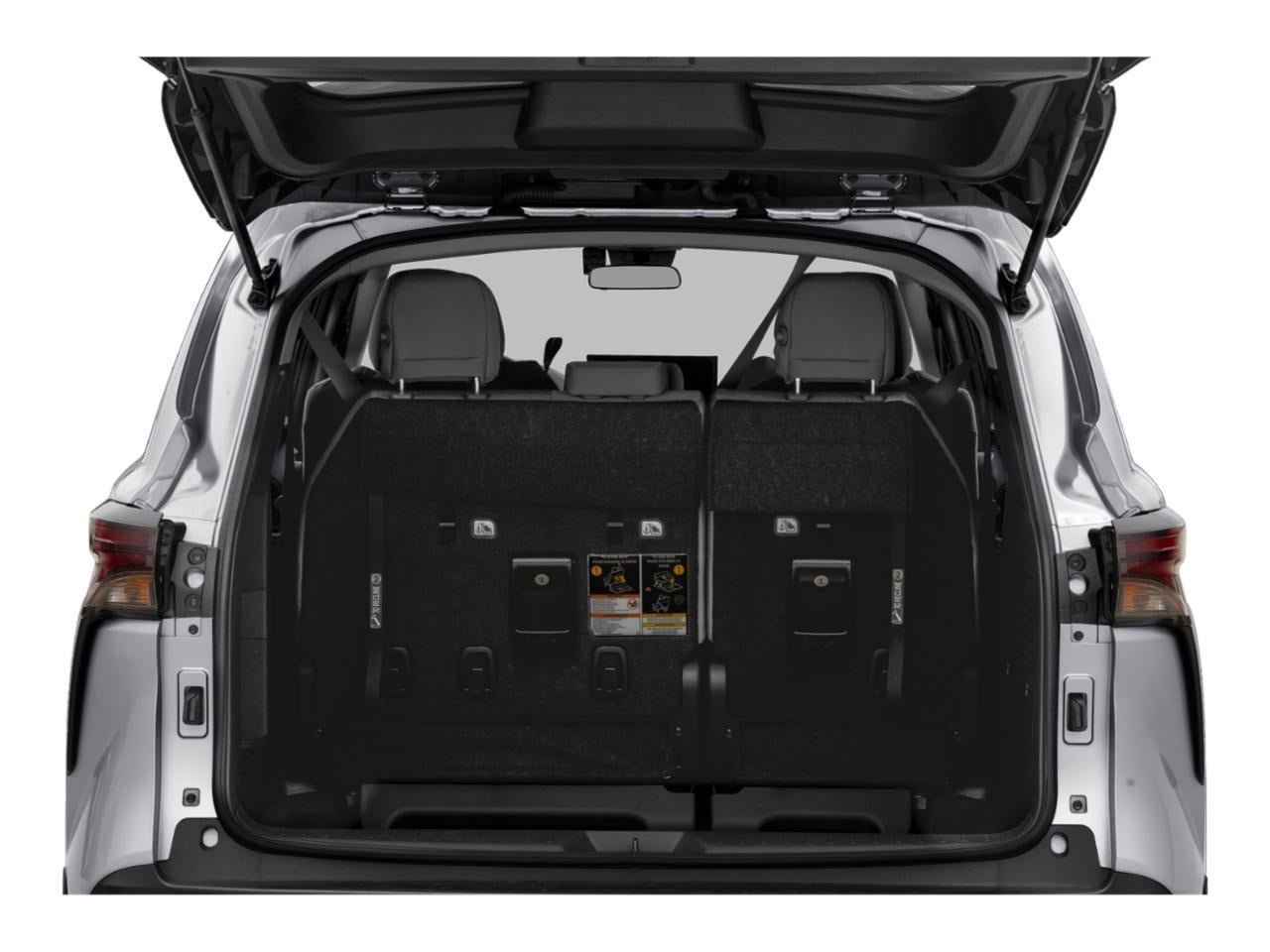 2026 Toyota Sienna LE 8-Passenger