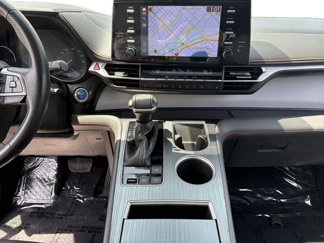 2021 Toyota Sienna XSE 7 Passenger