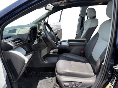 2021 Toyota Sienna XSE 7 Passenger