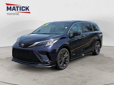 2021 Toyota Sienna XSE 7 Passenger