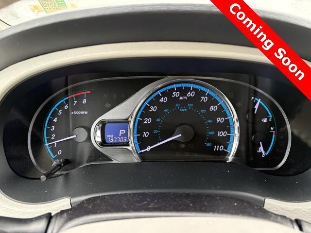 2014 Toyota Sienna XLE 8 Passenger