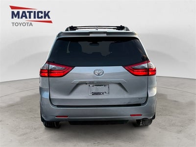 2020 Toyota Sienna Limited Premium 7 Passenger