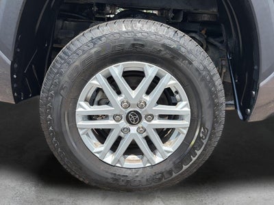 2022 Toyota Tundra SR5