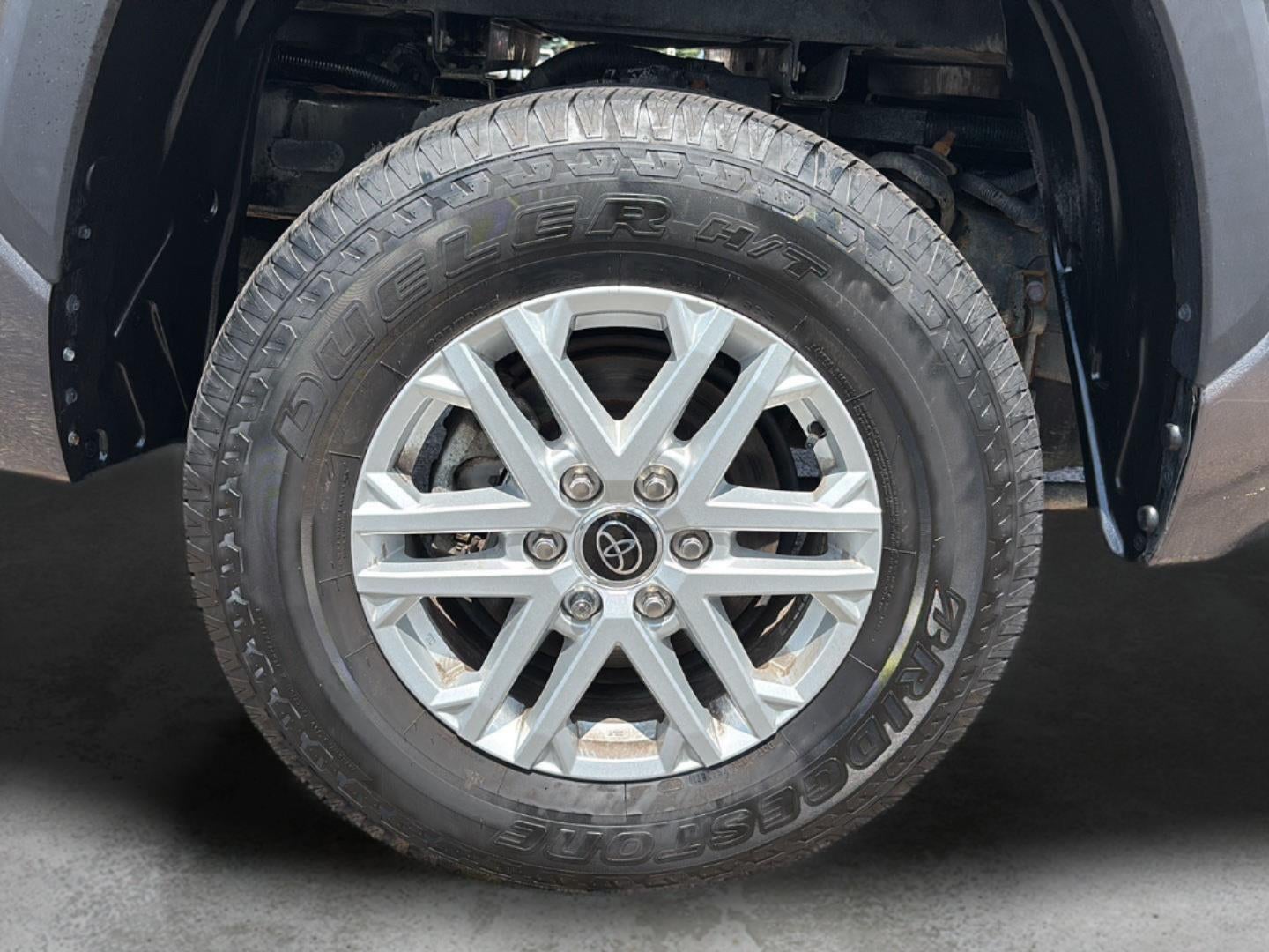 2022 Toyota Tundra SR5