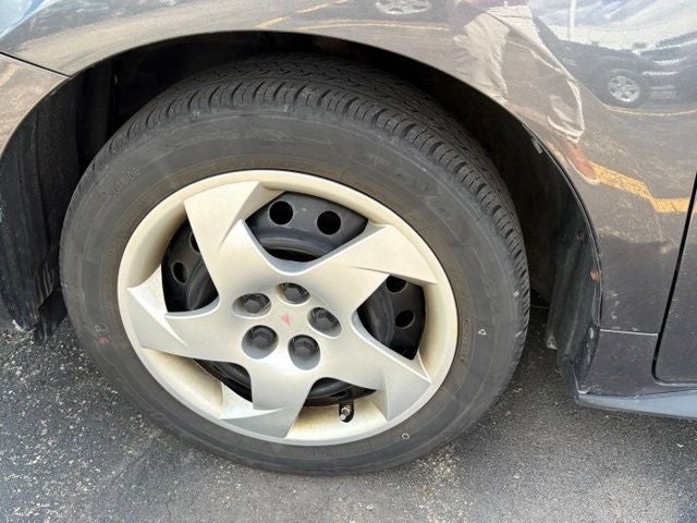 2009 Pontiac Vibe Base