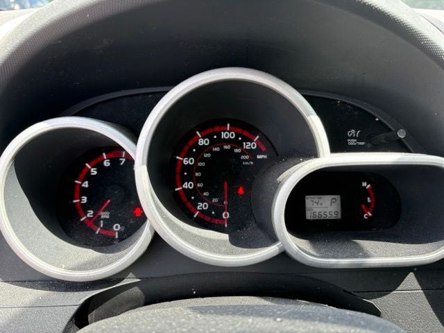 2009 Pontiac Vibe Base
