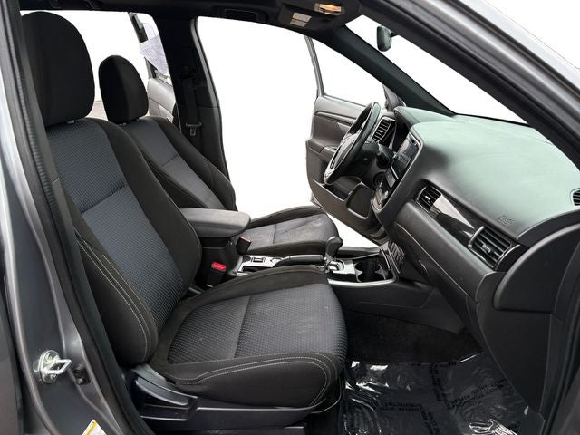 2018 Mitsubishi Outlander SE