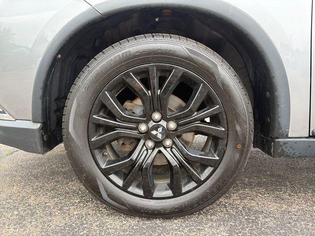 2018 Mitsubishi Outlander LE