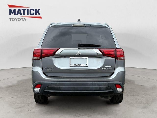 2018 Mitsubishi Outlander LE