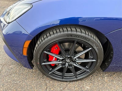 2025 Toyota GR86 Premium