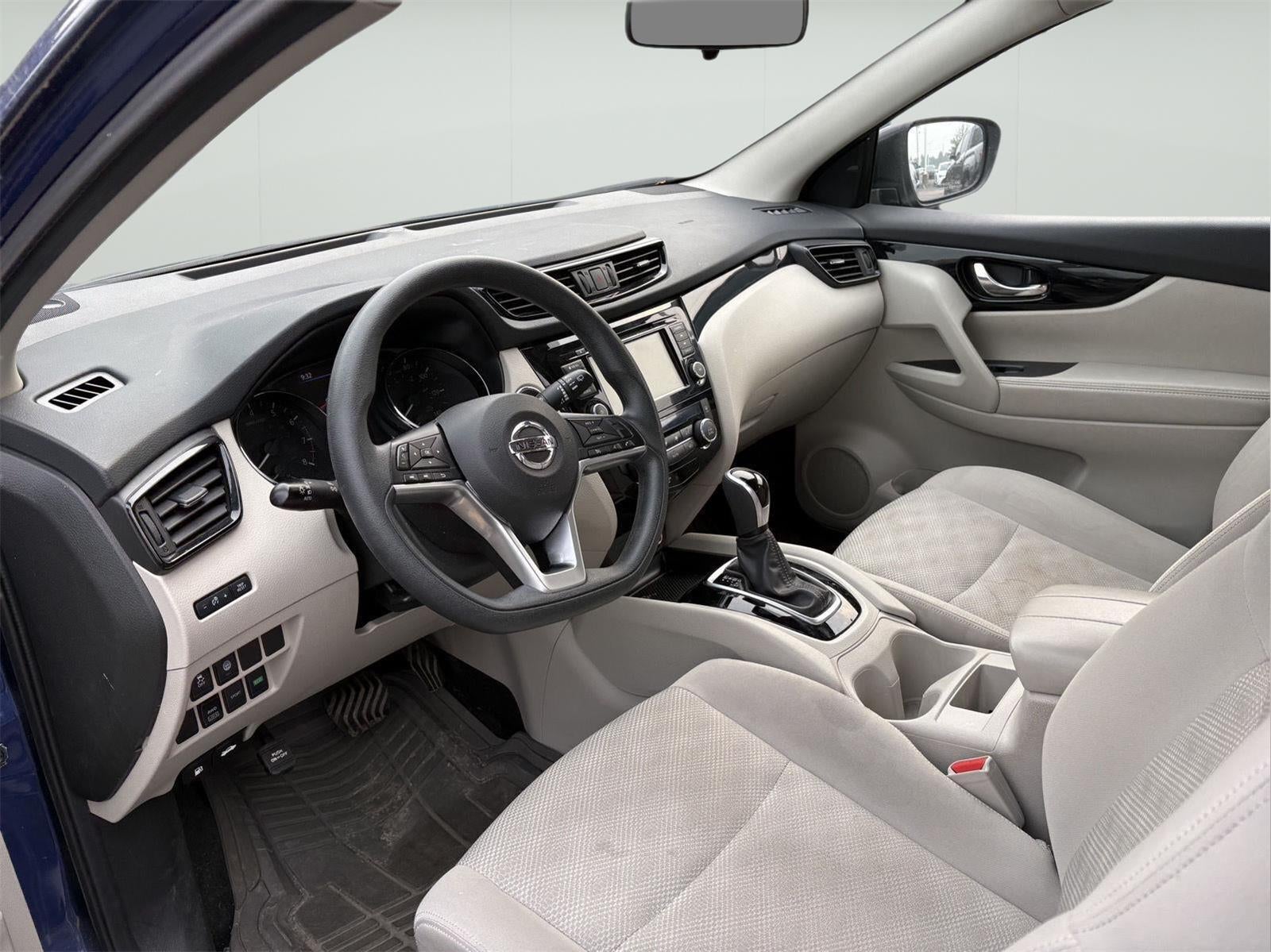 2020 Nissan Rogue Sport SV
