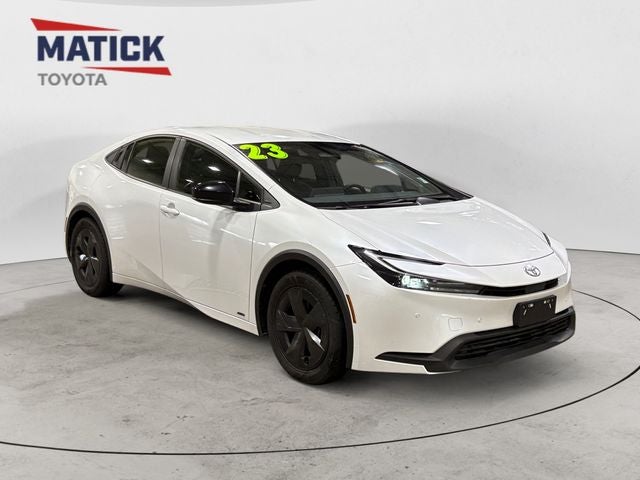 2023 Toyota Prius LE